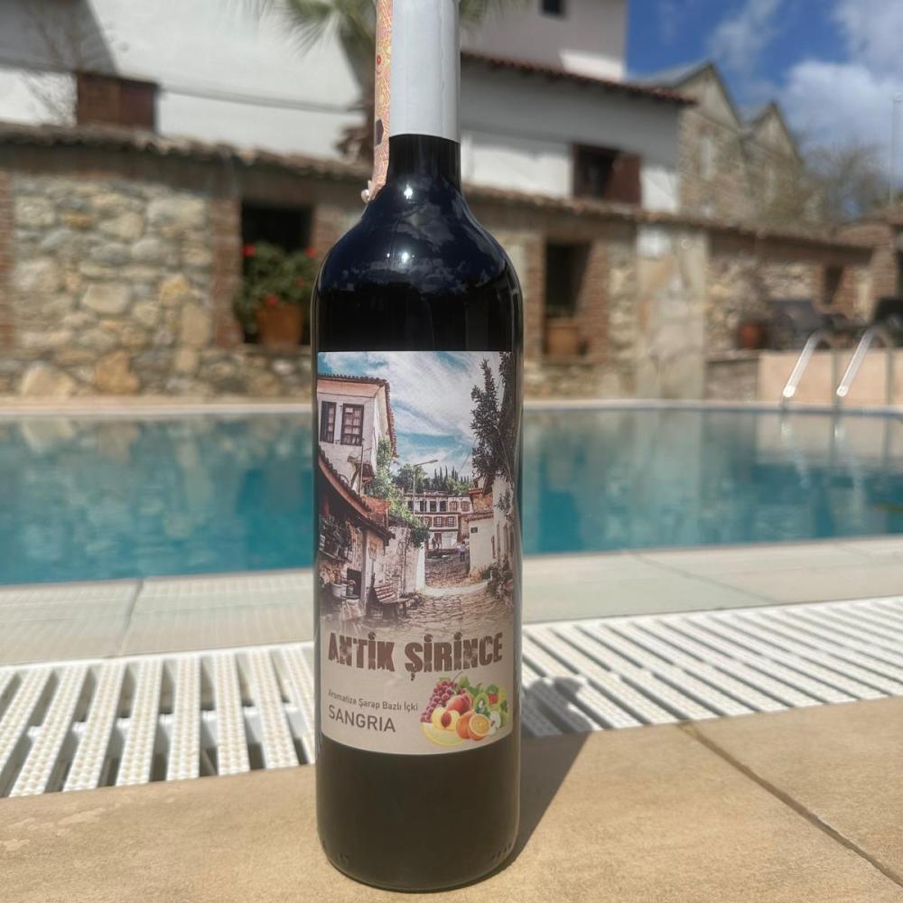 Antik Sangria (75cl)